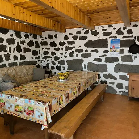 Adega Do Carlos Pinheiro Ferienhaus *